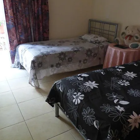 Pensión Kalampakas
